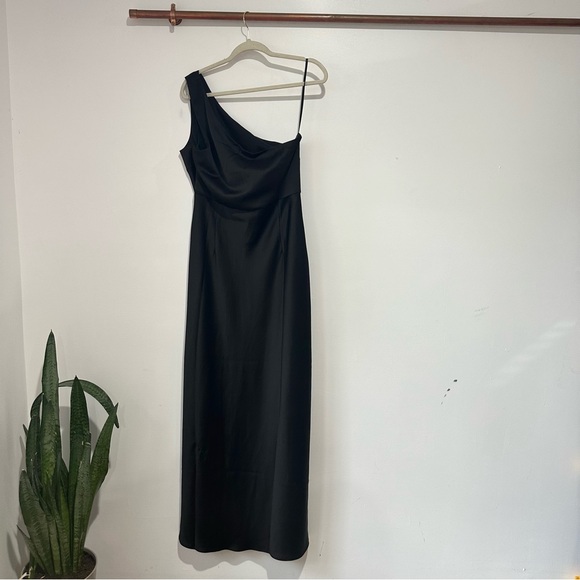 NWT BHLDN Dylan One-Shoulder Satin Side-Slit Gown Black Anthropologie - Picture 4 of 7